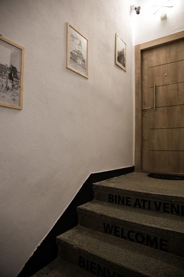 Appartement Luky10 à Braşov Extérieur photo
